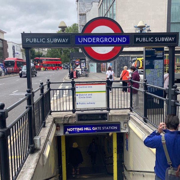 Notting Hill Gate station